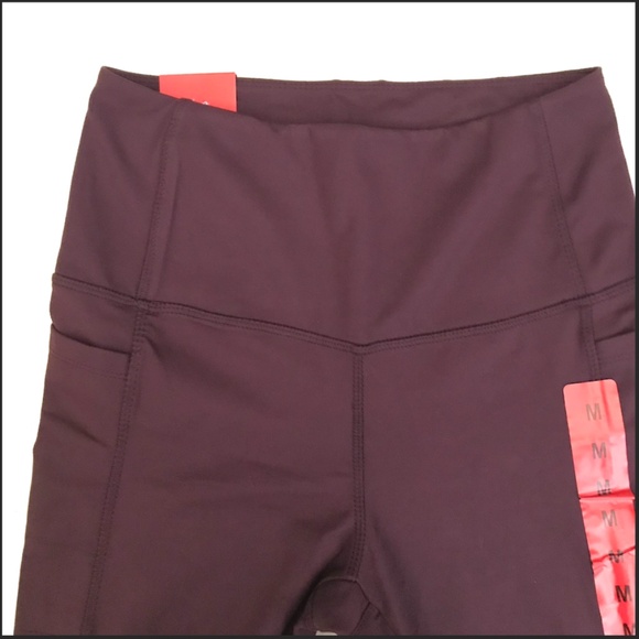 Danskin Women's Brushed Legging Size Medium -- 2 available - Picture 3 of 8